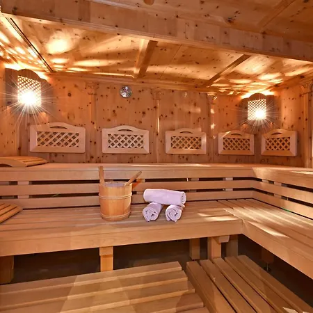 Ranuimuellerhof Hotel Funes (Bolzano)