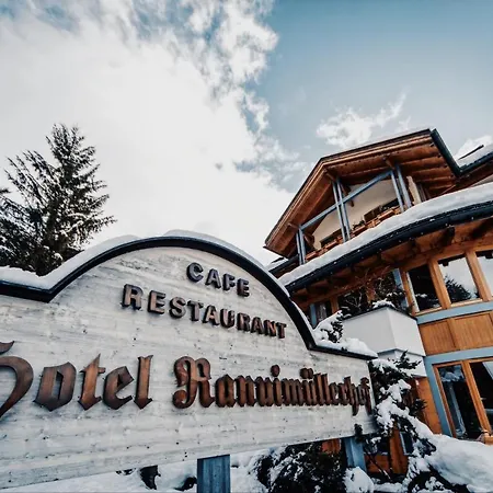 Ranuimuellerhof Hotel Funes (Bolzano)