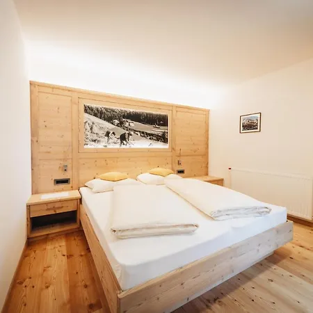 Ranuimuellerhof Hotel Funes (Bolzano)